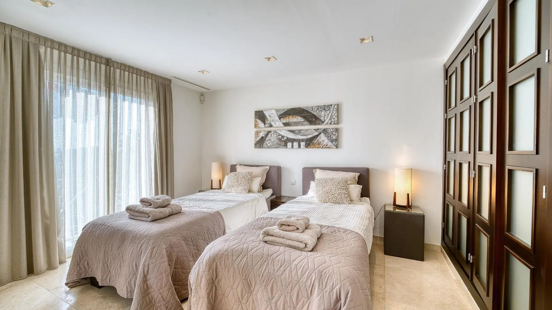 3055 Family Villa Close To The Beach Marbella